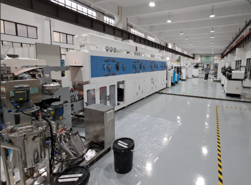 Linha industrial automatizada para fabricação de eletrodos de baterias